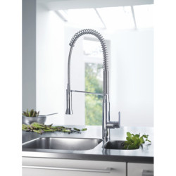 Dřezová baterie GROHE K7 s výpustí chrom 32950000