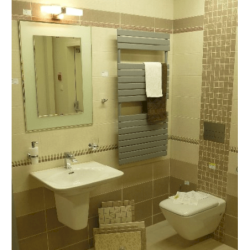 Zrcadlo s fazetou Amirro Snowqueen 60x80 cm šedá 711-447