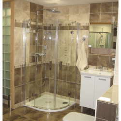 Sprchová vanička čtvrtkruhová Ravak 90x90 cm litý mramor XA237701010