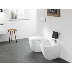 Bidet stojací Villeroy & Boch Subway 2.0 56x37 cm alpská bílá 540100R1