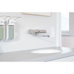 Umyvadlová baterie GROHE Eurosmart Cosmopolitan E se senzorem 150 mm chrom 36455000