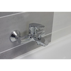 Vanová baterie RAV SLEZÁK Amur se sprchovým setem 150 mm chrom AM754.5/1