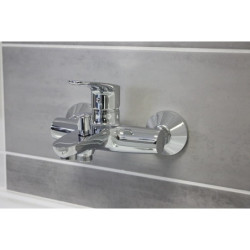Vanová baterie RAV SLEZÁK Amur se sprchovým setem 150 mm chrom AM754.5/2