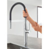 Dřezová baterie GROHE Essence se silikonovým ramínkem chrom 30503000