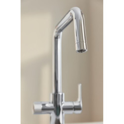 Dřezová baterie GROHE GROHE Blue Pure 2022 s filtrem chrom 30587000