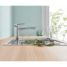 Dřezová baterie GROHE BauEdge 2020 s otočným ramínkem chrom 31693000