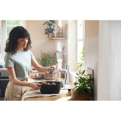 Dřezová baterie Hansgrohe Zesis M33 s vytahovací sprškou, 2 proudy chrom 74822000