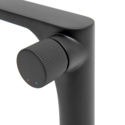 Umyvadlová baterie SAT Evolution bez výpusti černá matná SATBSEVO271C