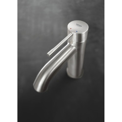 Umyvadlová baterie GROHE Essence New s výpustí supersteel 23589DC1